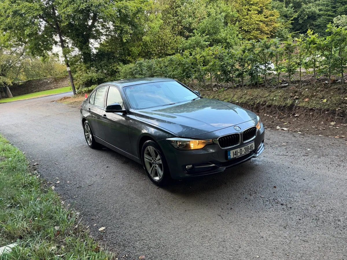 141 BMW 318D F30 Sport Dynamic - Image 4