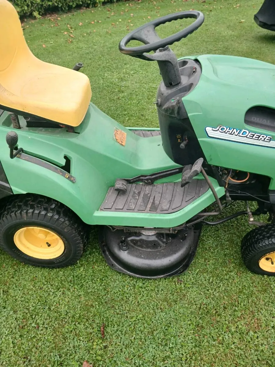 John Deere hydrostatic - Image 3
