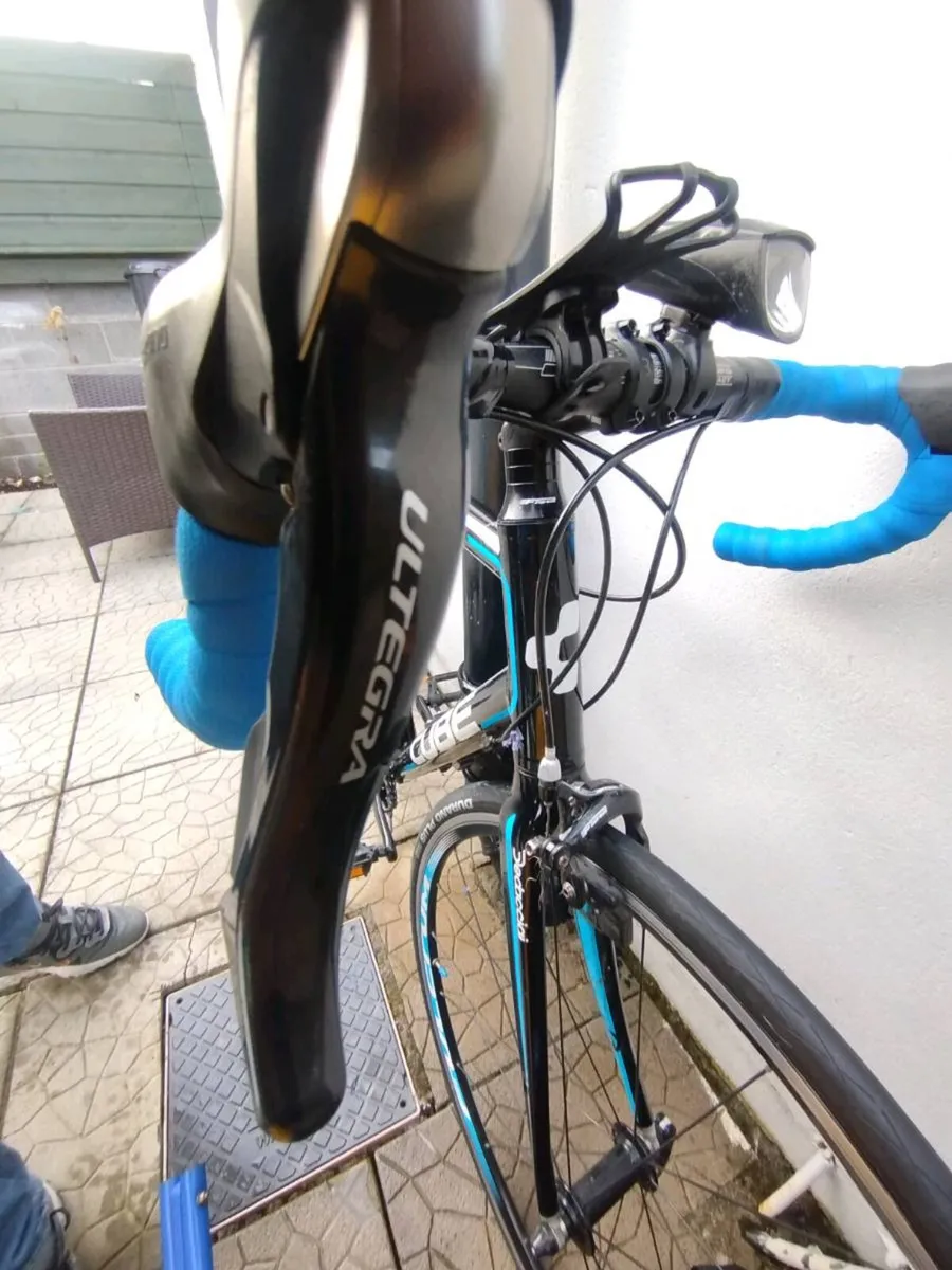 Cube road bike ultegra 58cm - Image 3
