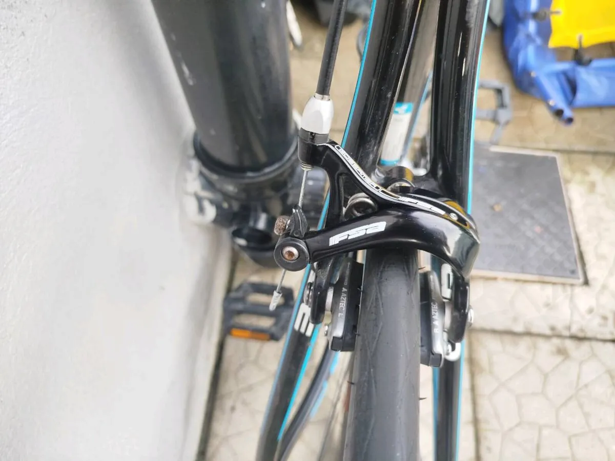 Cube road bike ultegra 58cm - Image 4