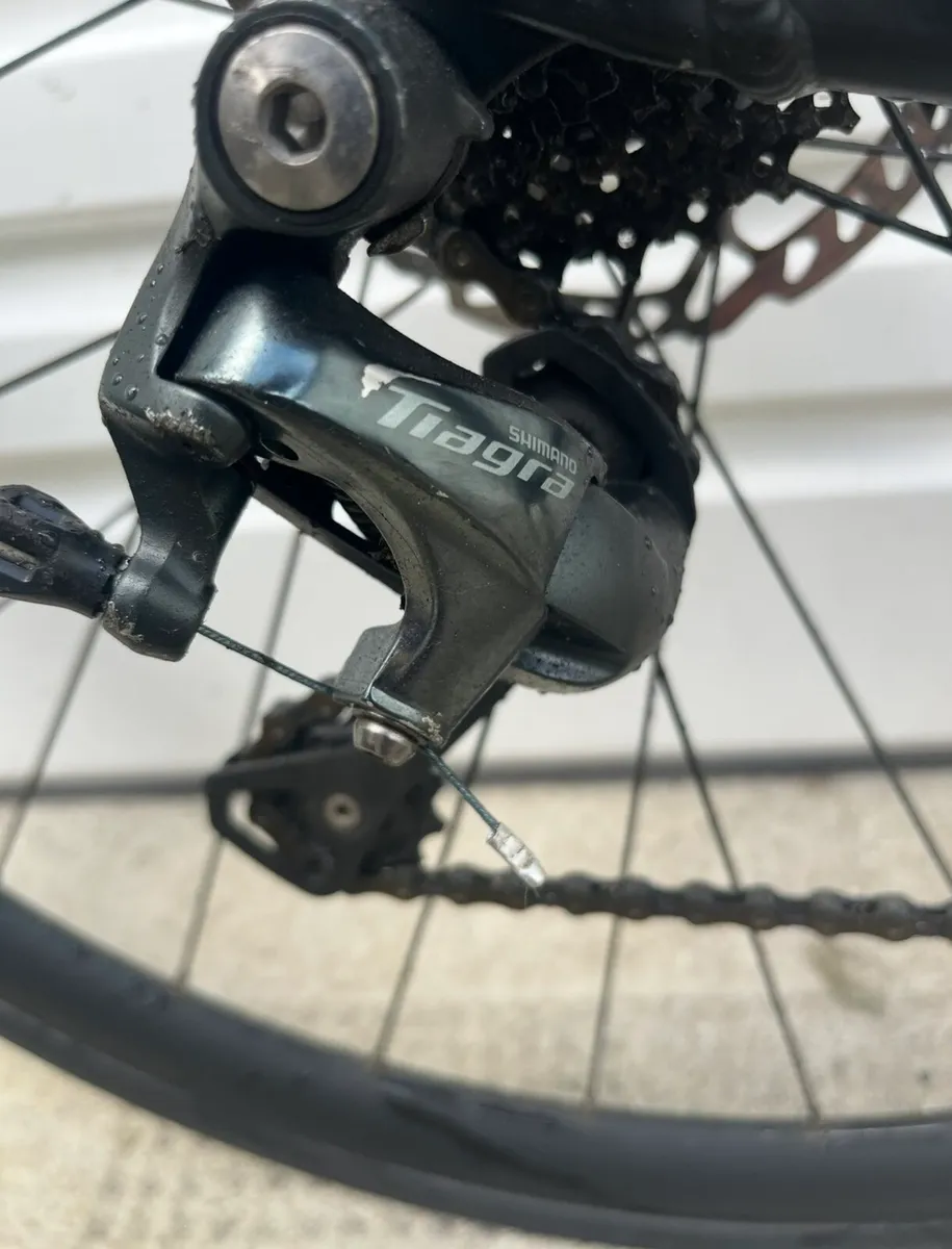 Cube Attain Bicycle - Image 4
