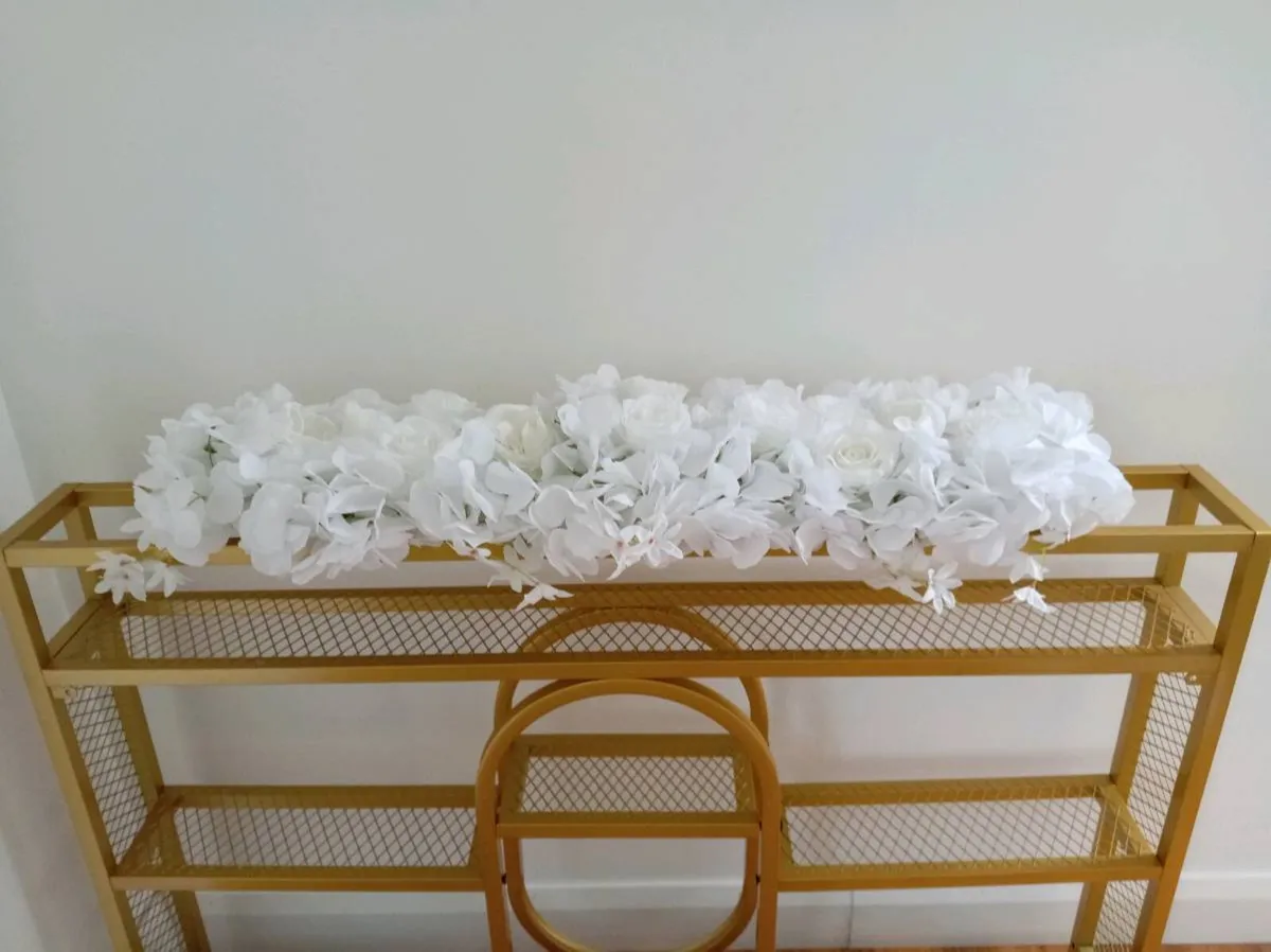 Flower Pillar - Image 1