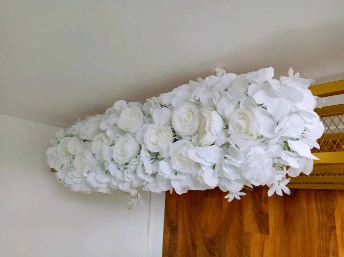 Flower Pillar - Image 2