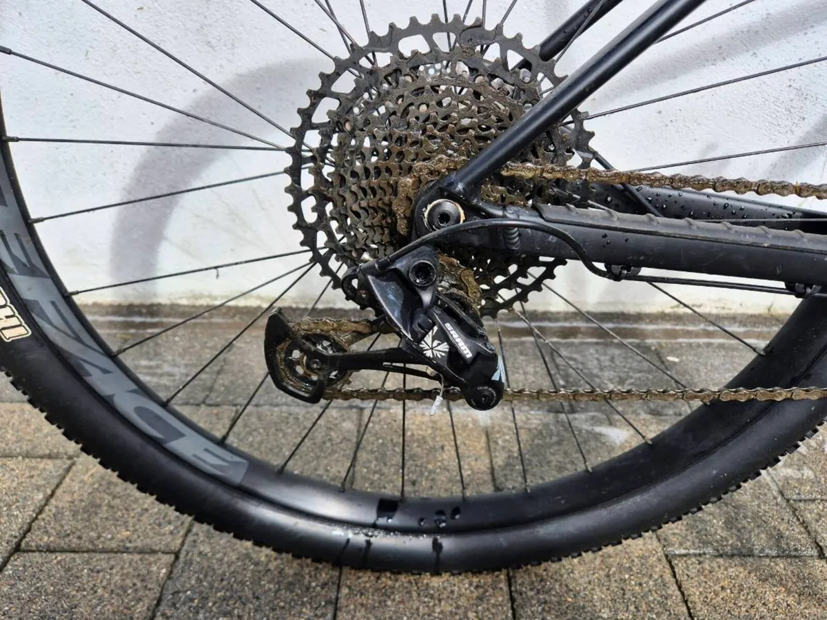 Orbea Alma hardtail mountain bike - Image 3
