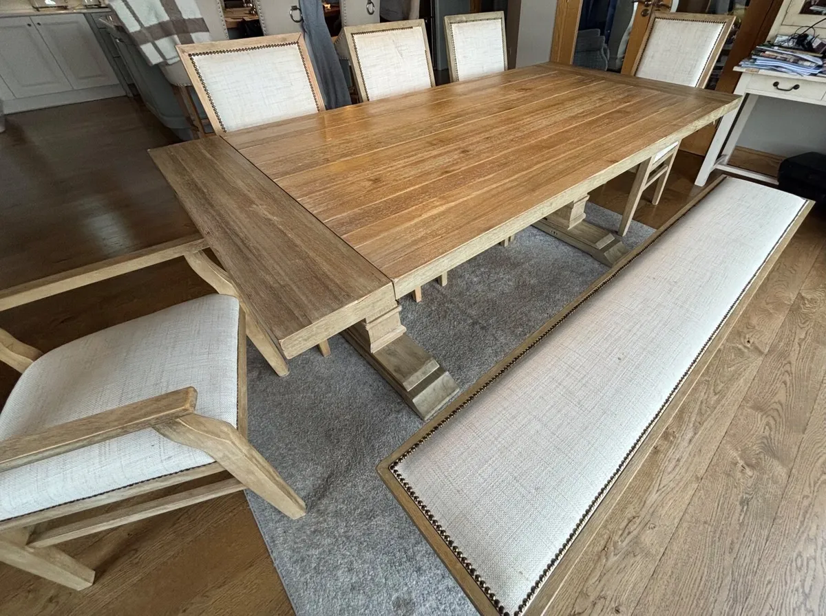 Dining table and chairs - Image 2