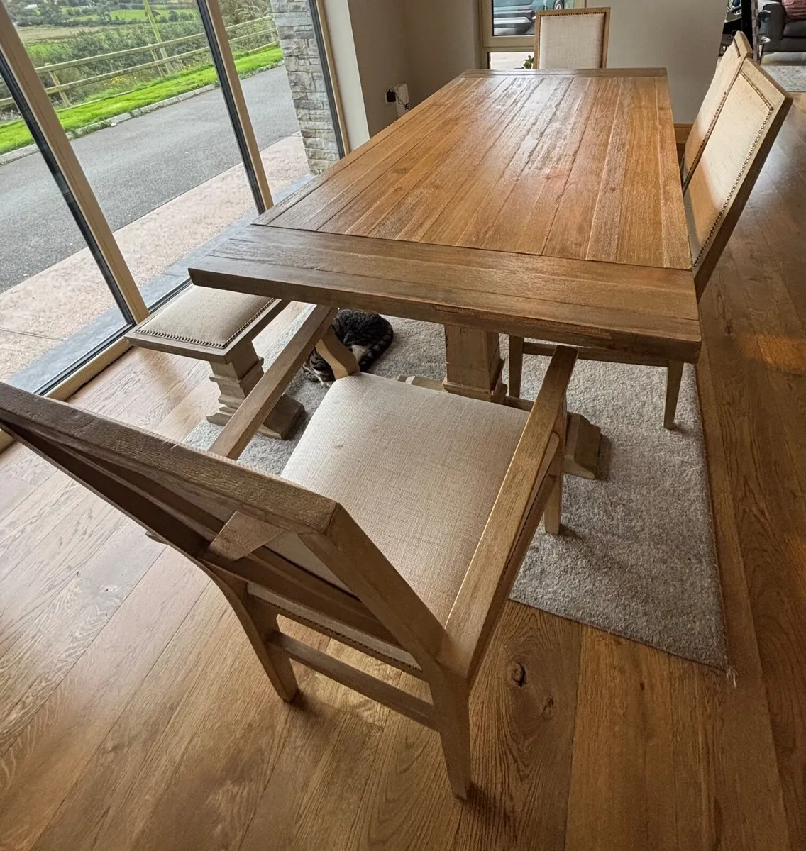 Dining table and chairs - Image 4