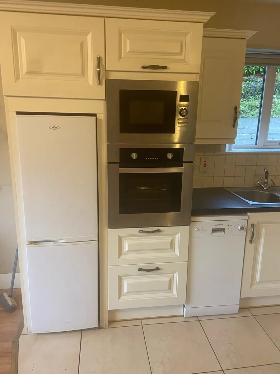 Kitchen - Image 2