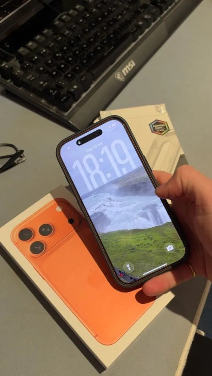 iPhone 17 pro - 512 Gb - Image 2