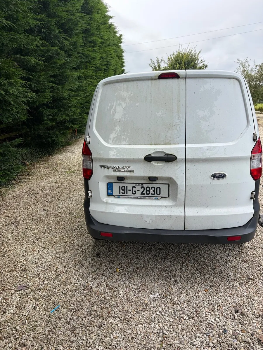 Ford Transit Connect - Image 1