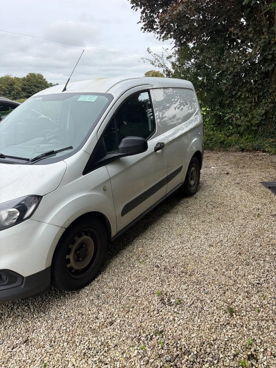 Ford Transit Connect - Image 2