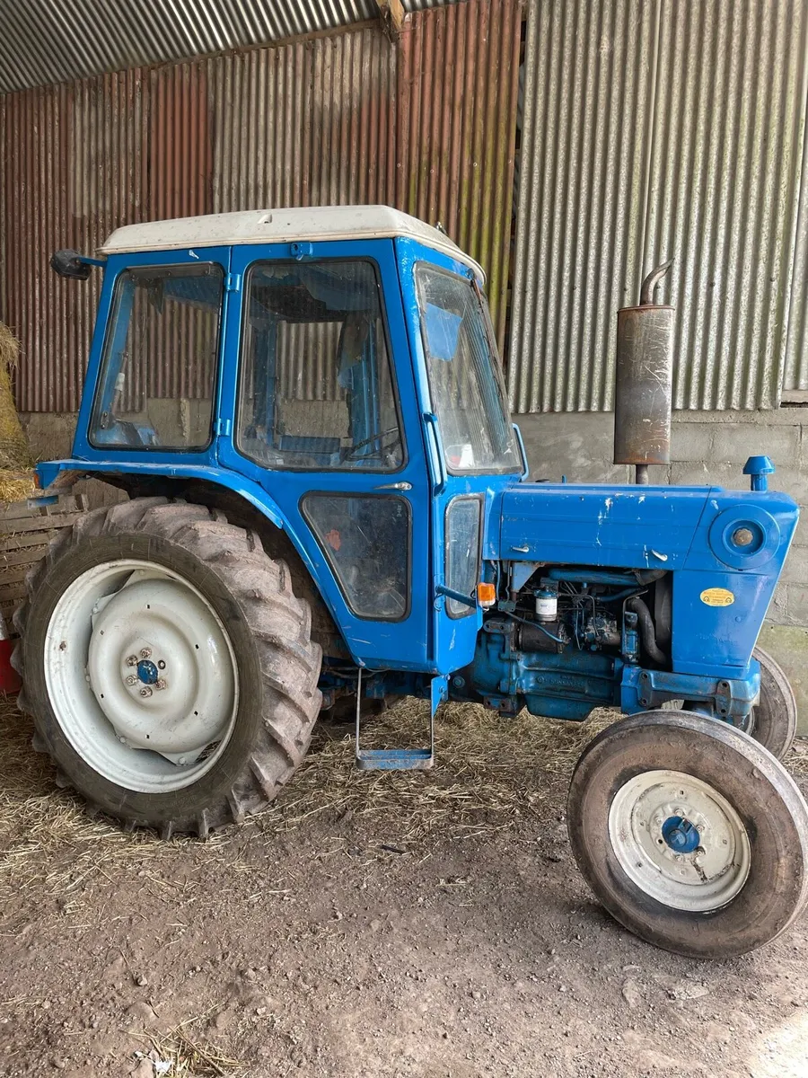 Ford 4600 - Image 2