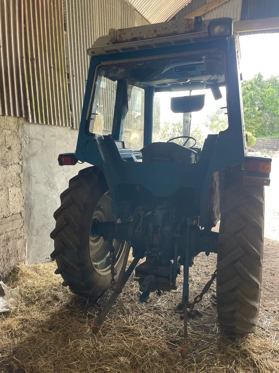 Ford 4600 - Image 4