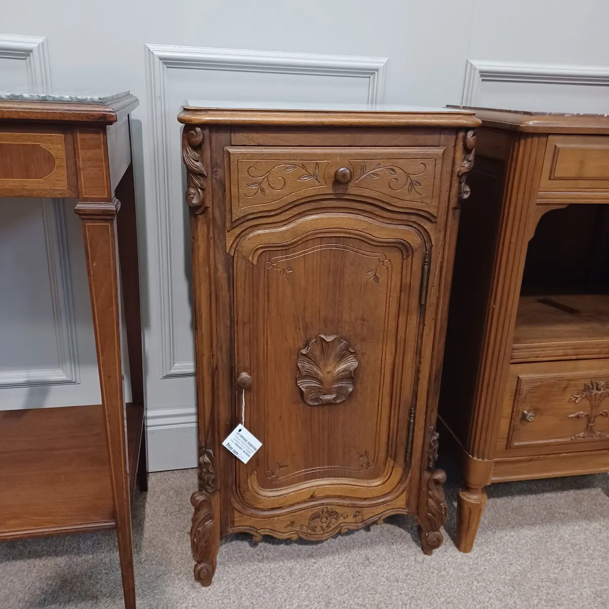 Solid walnut bedside tables - Image 4