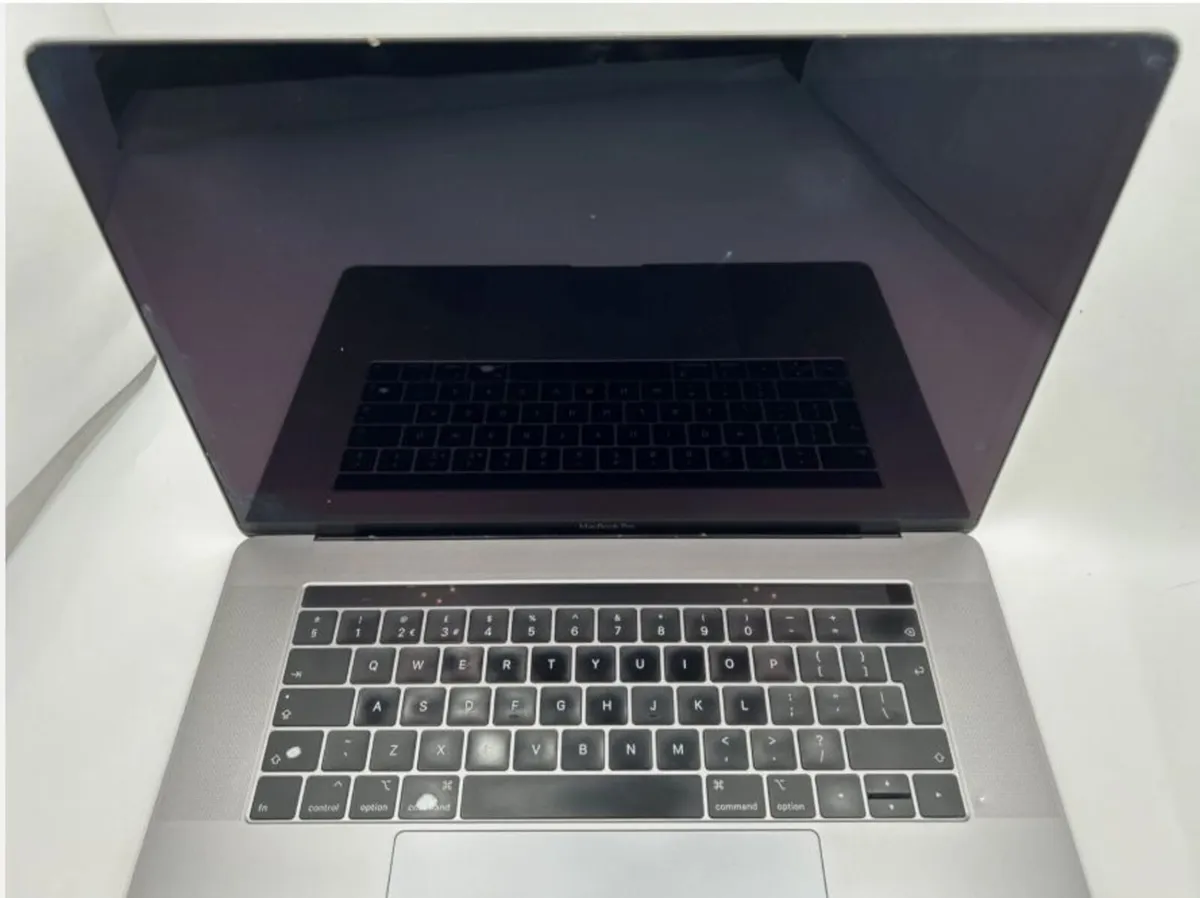 Apple MacBook Pro A1990 15" Screen FOR PARTS - Image 4