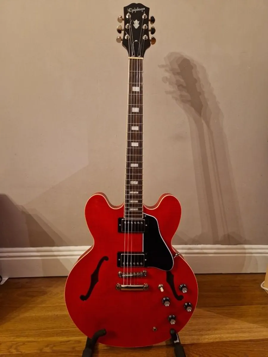 Epiphone Marty Schwartz Guitar Sixties Cherry Mint Condition for sale - Image 1