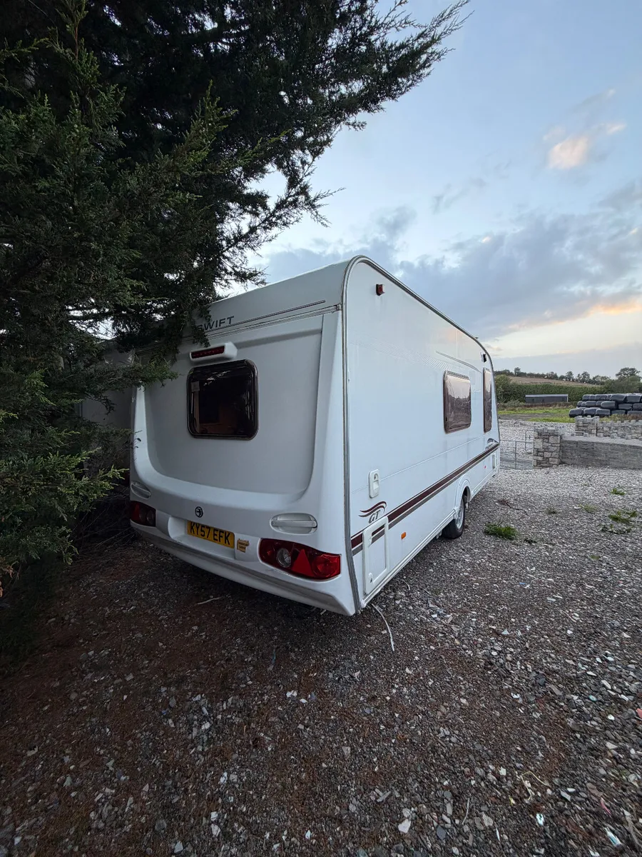 ✨BARGAIN 2006 SWIFT BRIDGEMERE 4 BERTH✨ - Image 4
