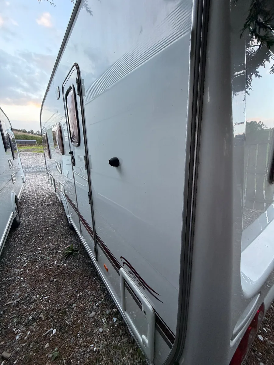✨BARGAIN 2006 SWIFT BRIDGEMERE 4 BERTH✨ - Image 3