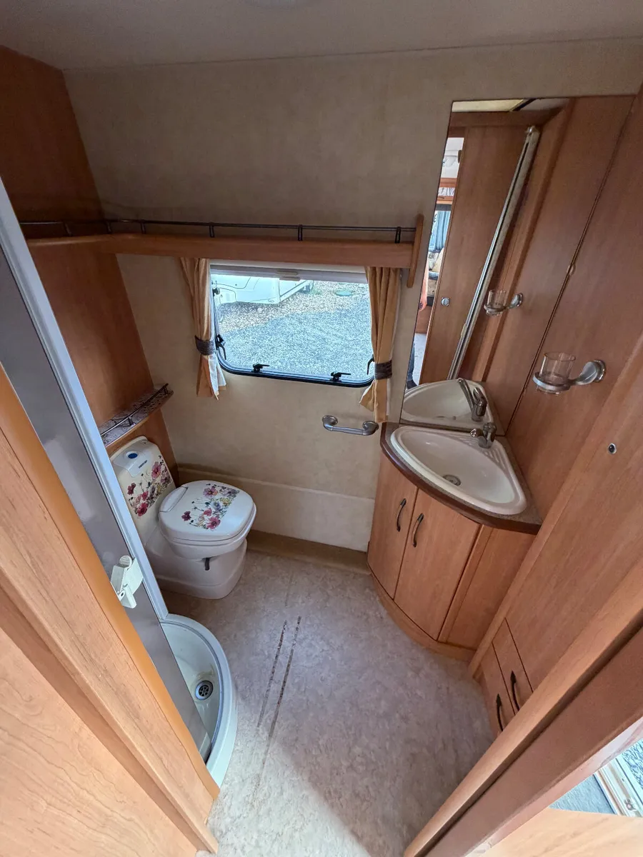✨BARGAIN ACE AWARD 4 BERTH ✨ - Image 3
