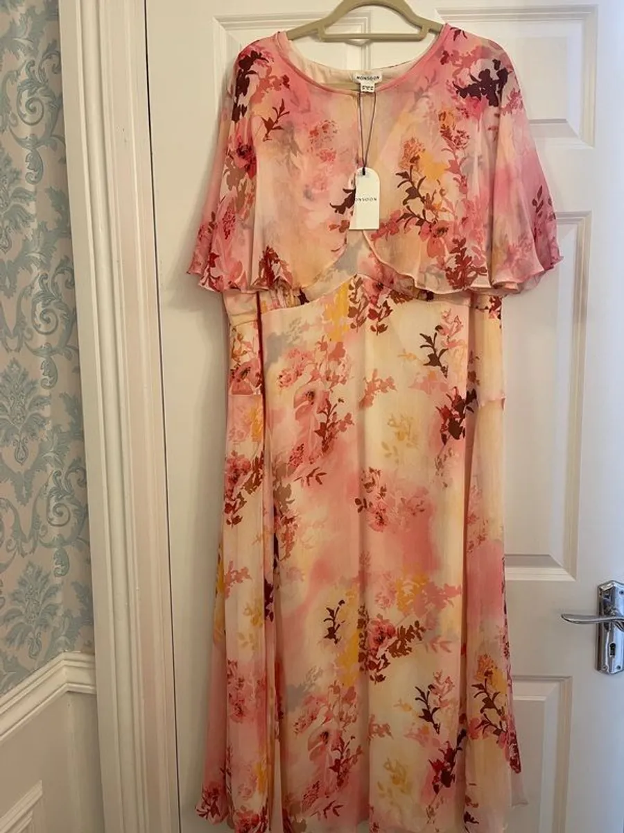 ladies dress for sale - Image 1