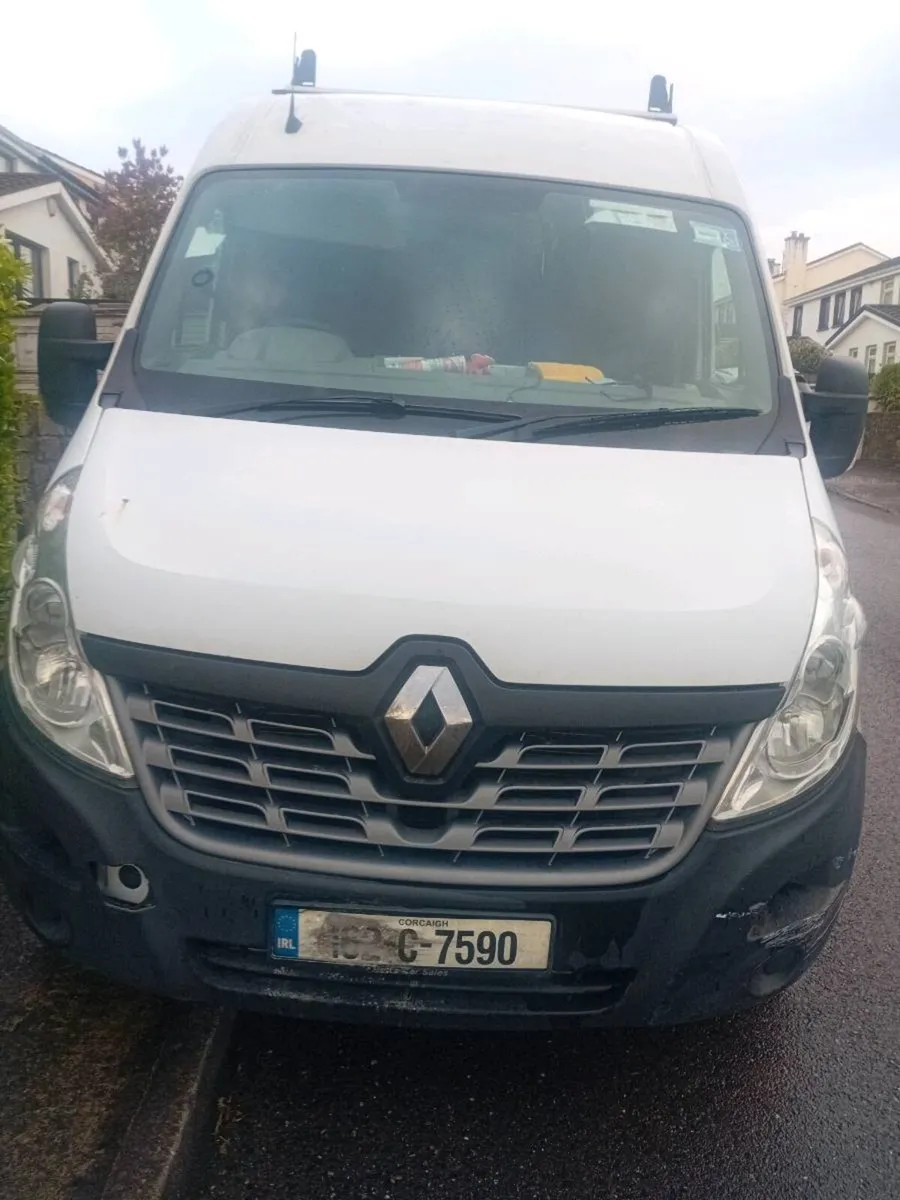 Renault master.very low mileage - Image 1