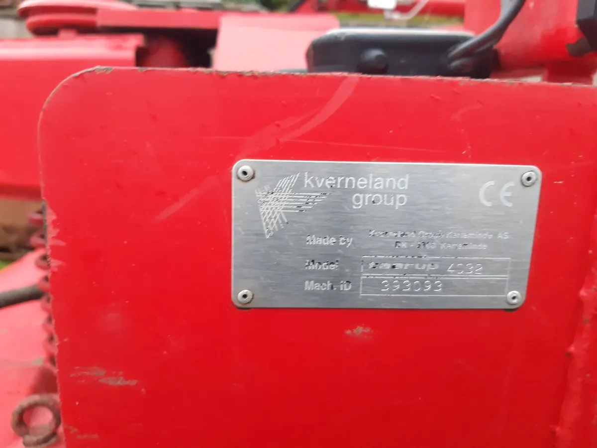 Tractor - Image 4