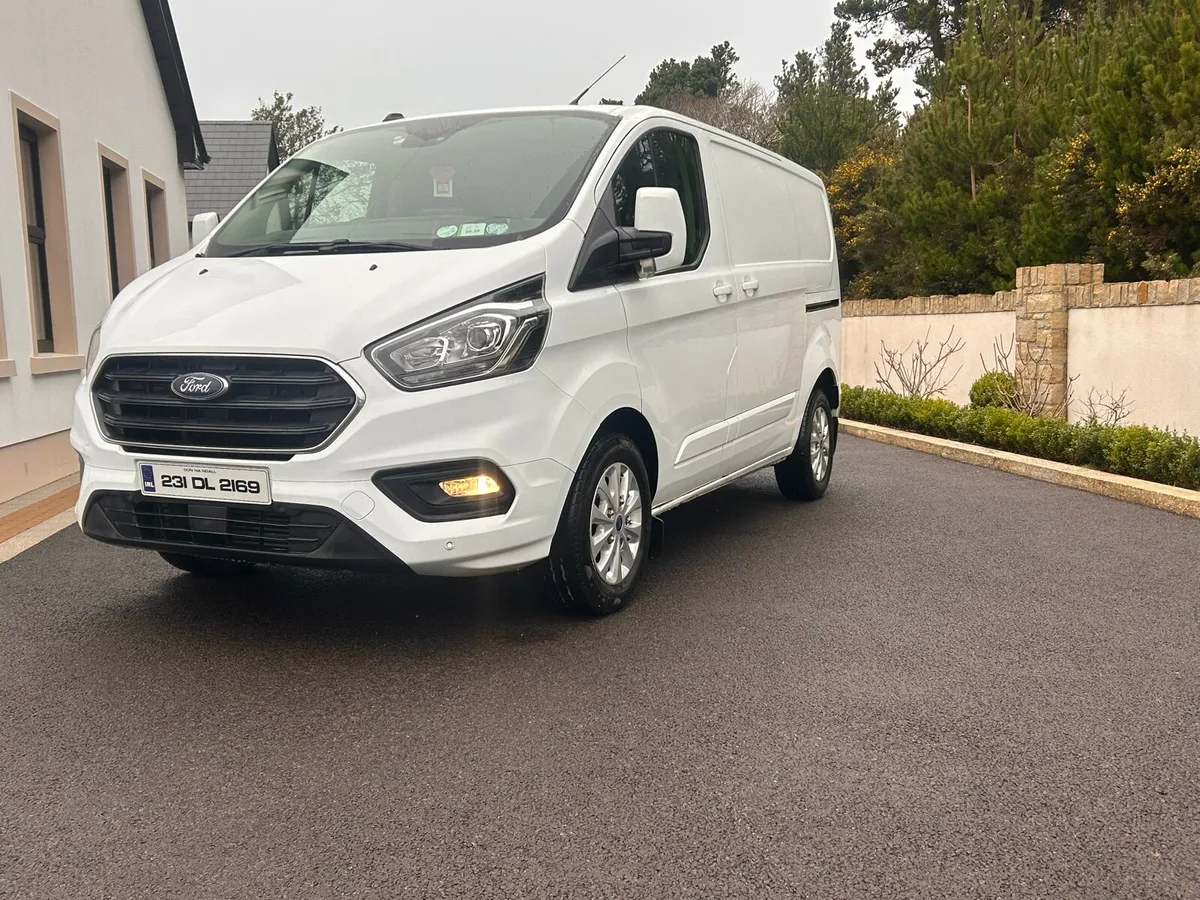 2023 transit custom limited - Image 2