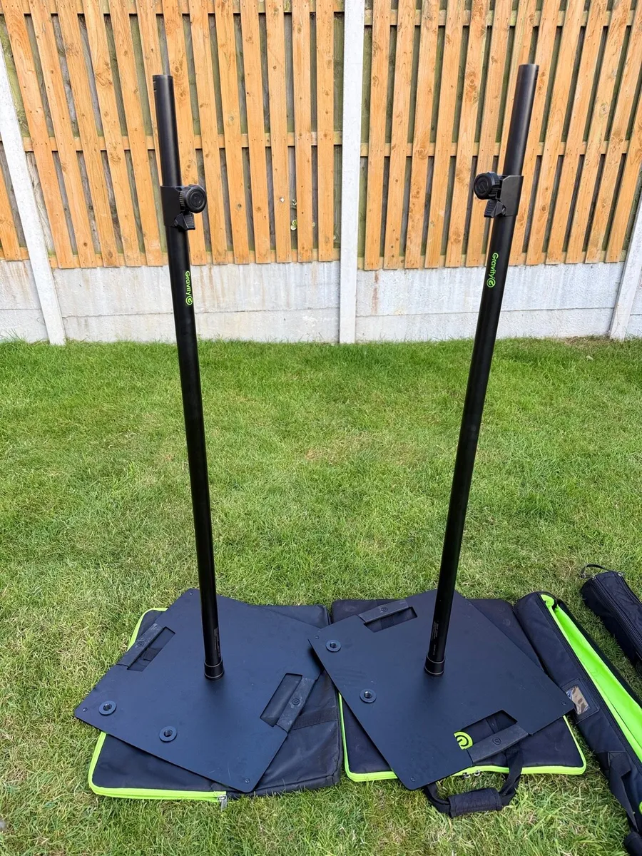 Stand for speaker and lights Gravity - Image 1