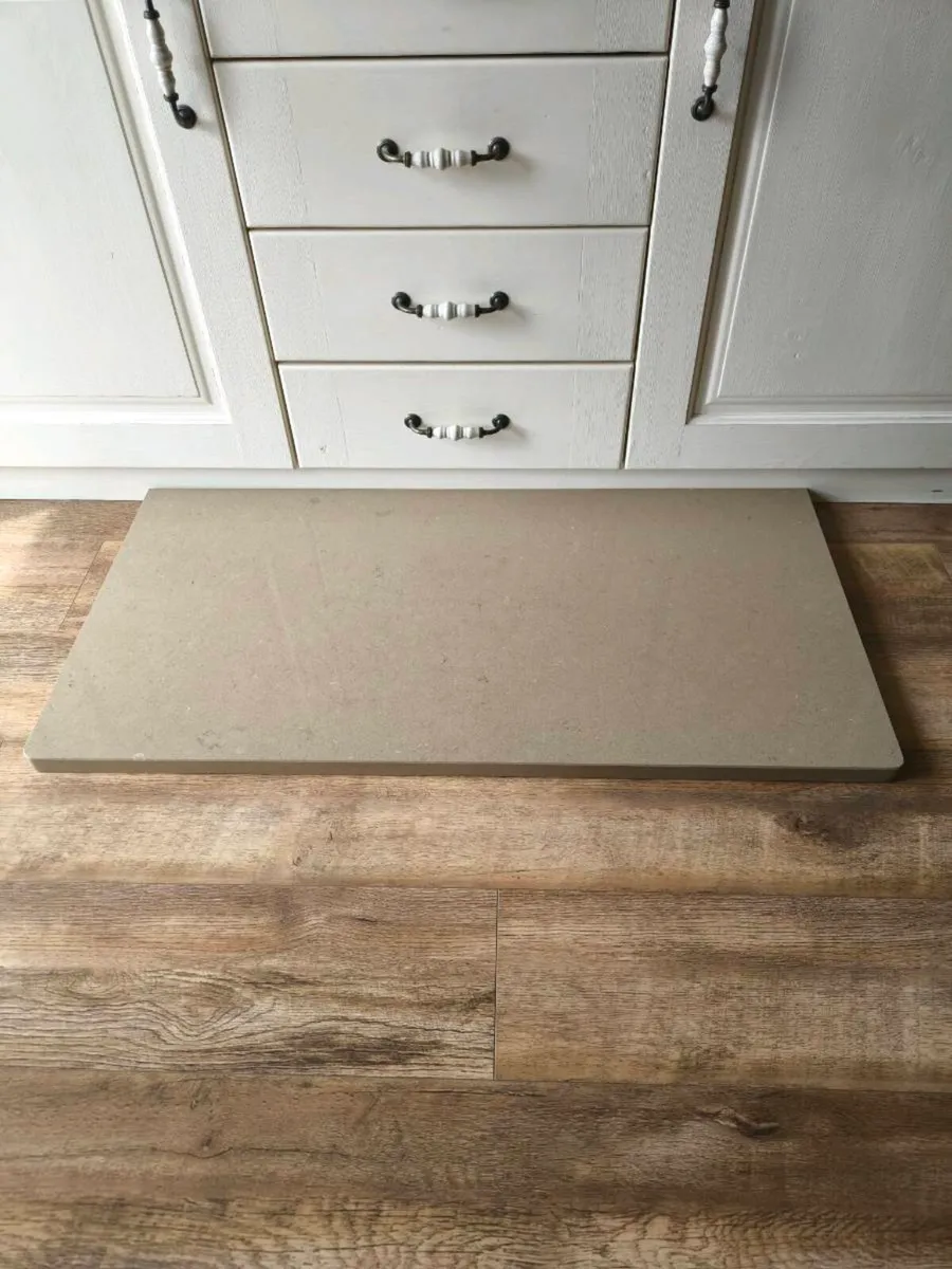 Quartz top or fire hearth - Image 1