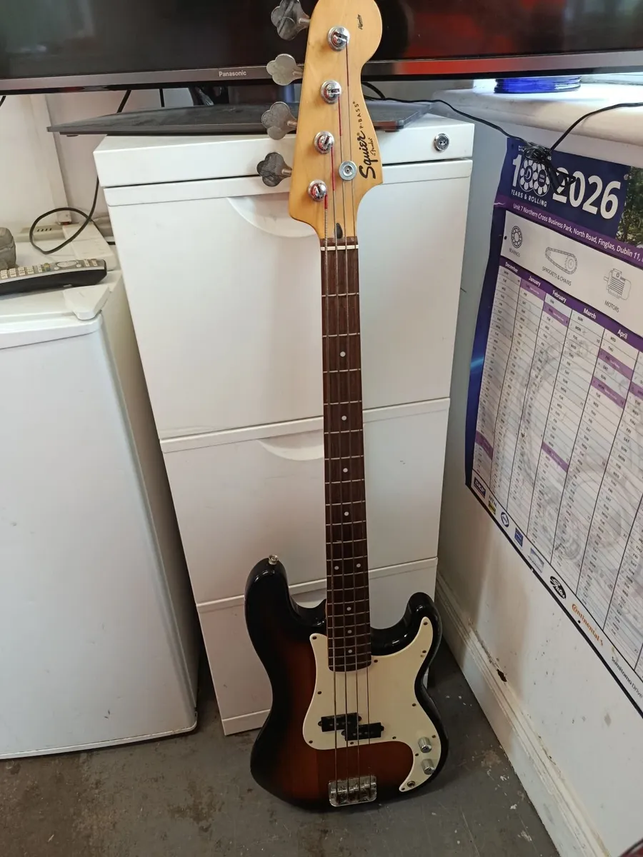 Guitar Bass - Image 3