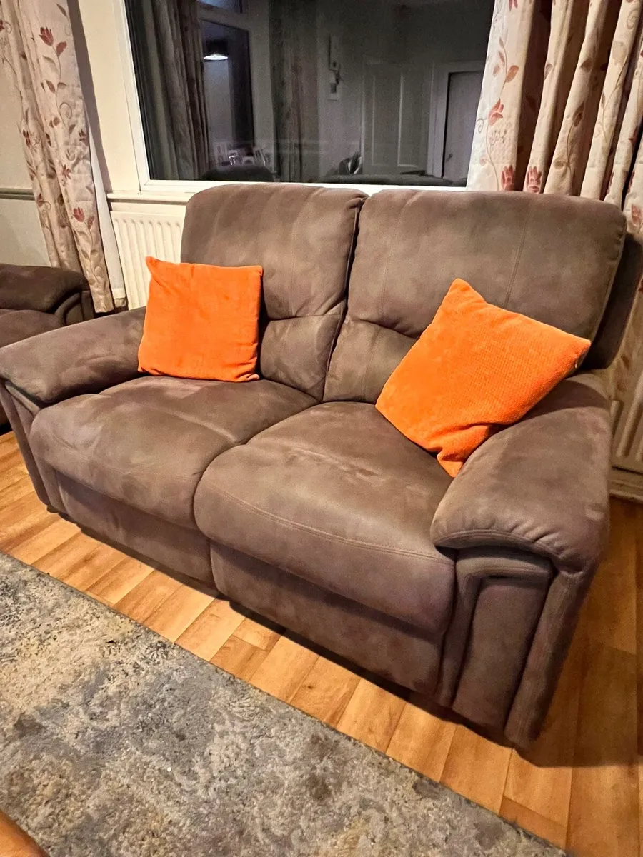 Brown 2+1+1 - Image 1