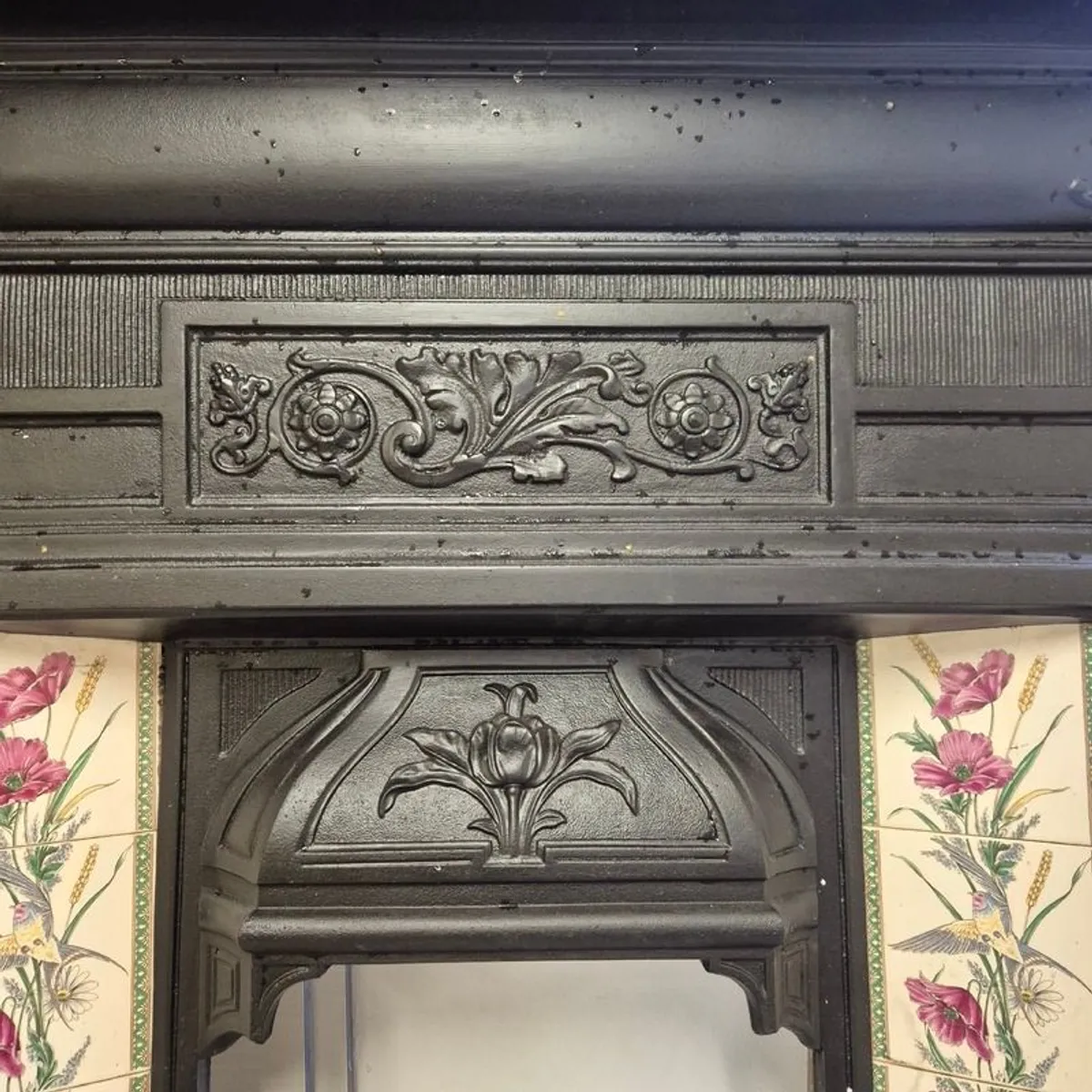 Cast iron fireplace - Image 3