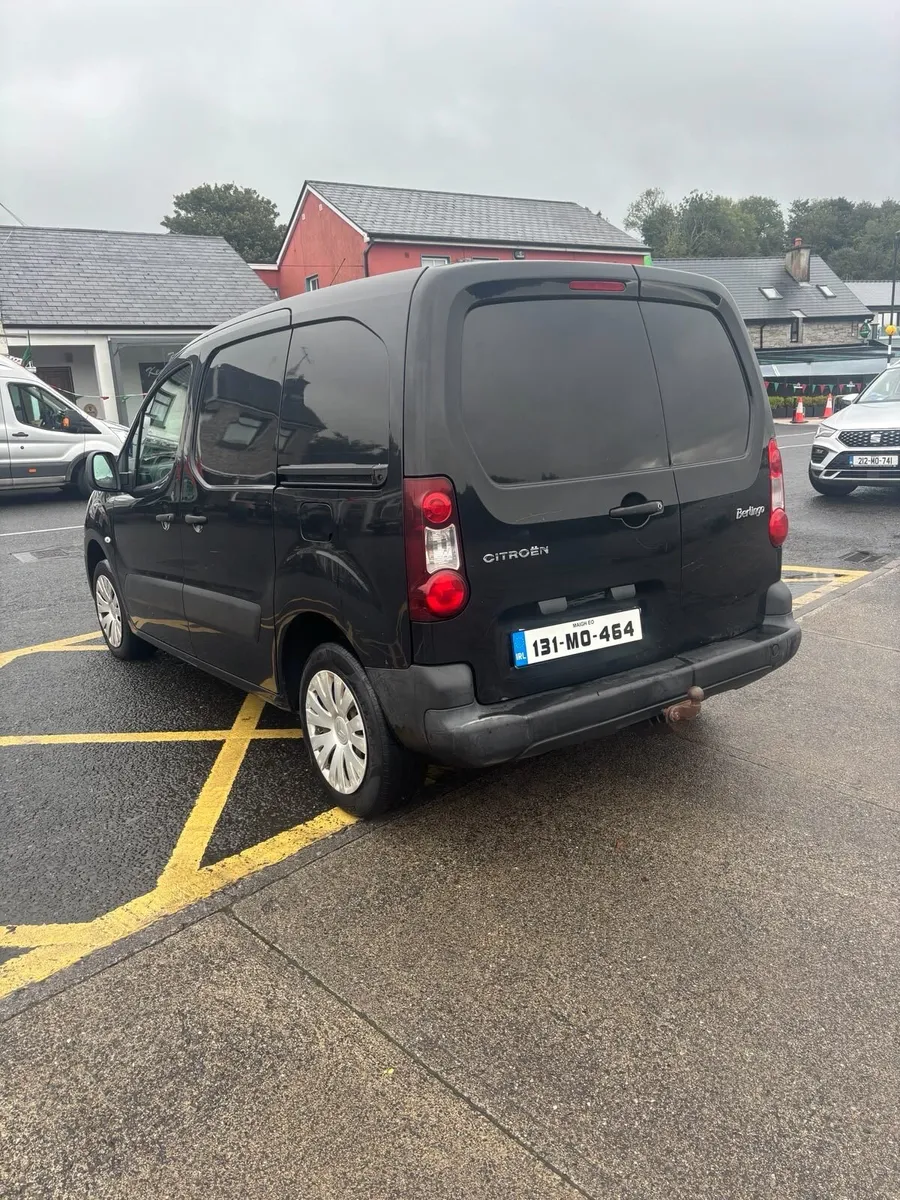 Citreon berlingo 2013 1.6 Diesel 3 seater - Image 2
