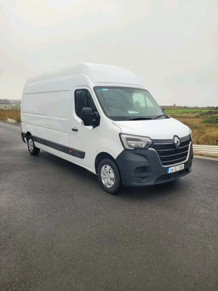 2024 renault master lwb high roof - Image 1