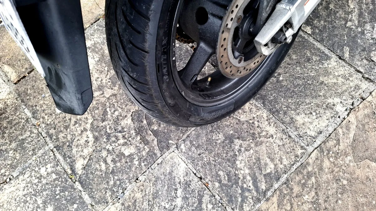 SUZUKI V STROM 1000 - Image 4