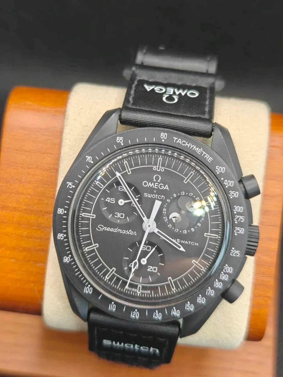 Swatch X Omega Moonswatch watch - Image 3