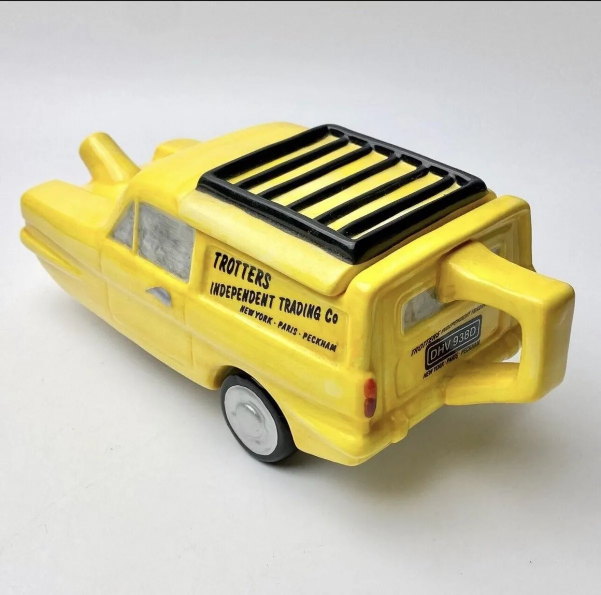 Only Fools and Horses, Teapot - Image 2