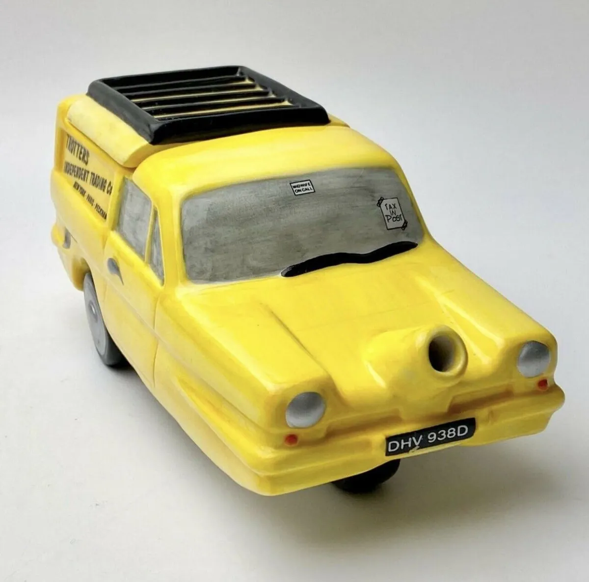 Only Fools and Horses, Teapot - Image 3