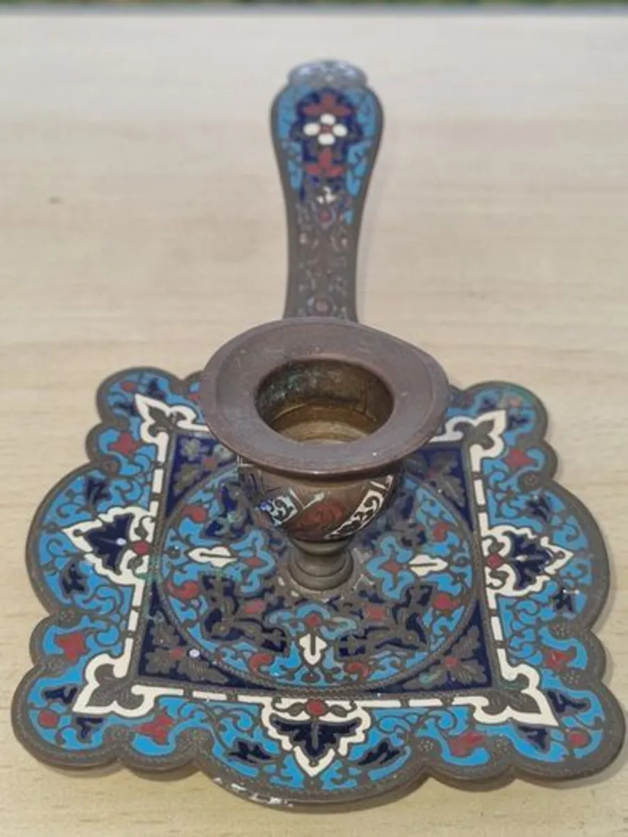 19th-century French handheld candlestick - Image 3
