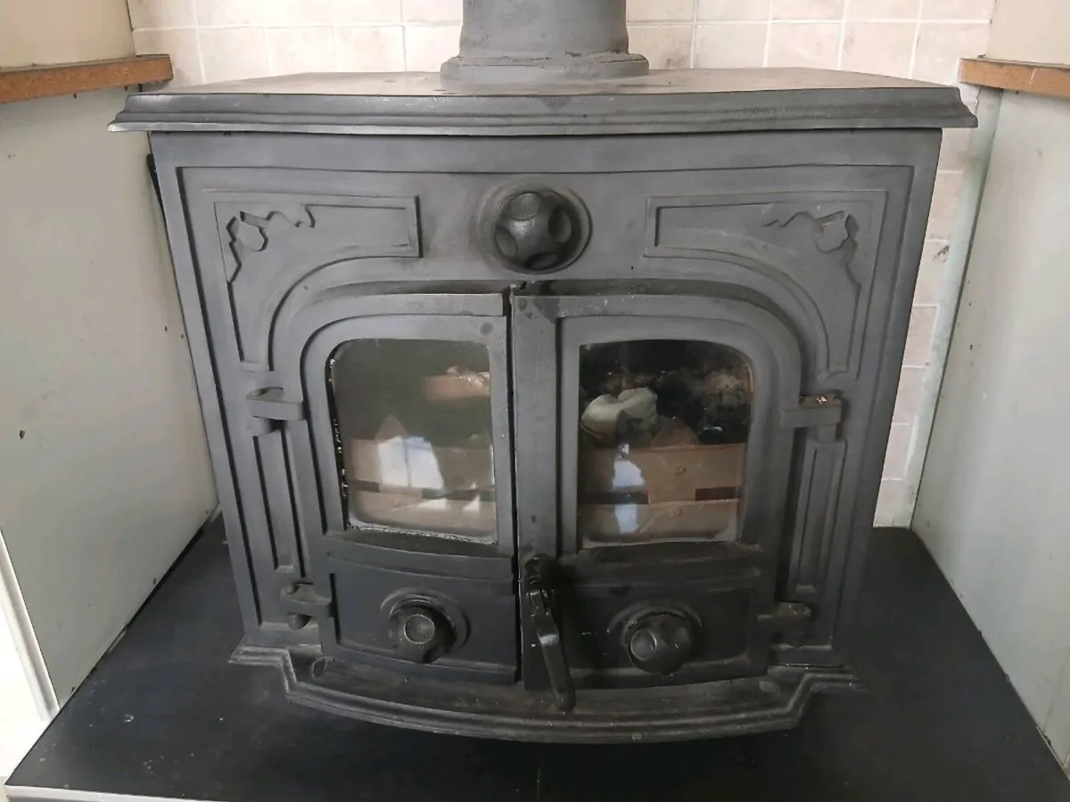 Stove - Image 2