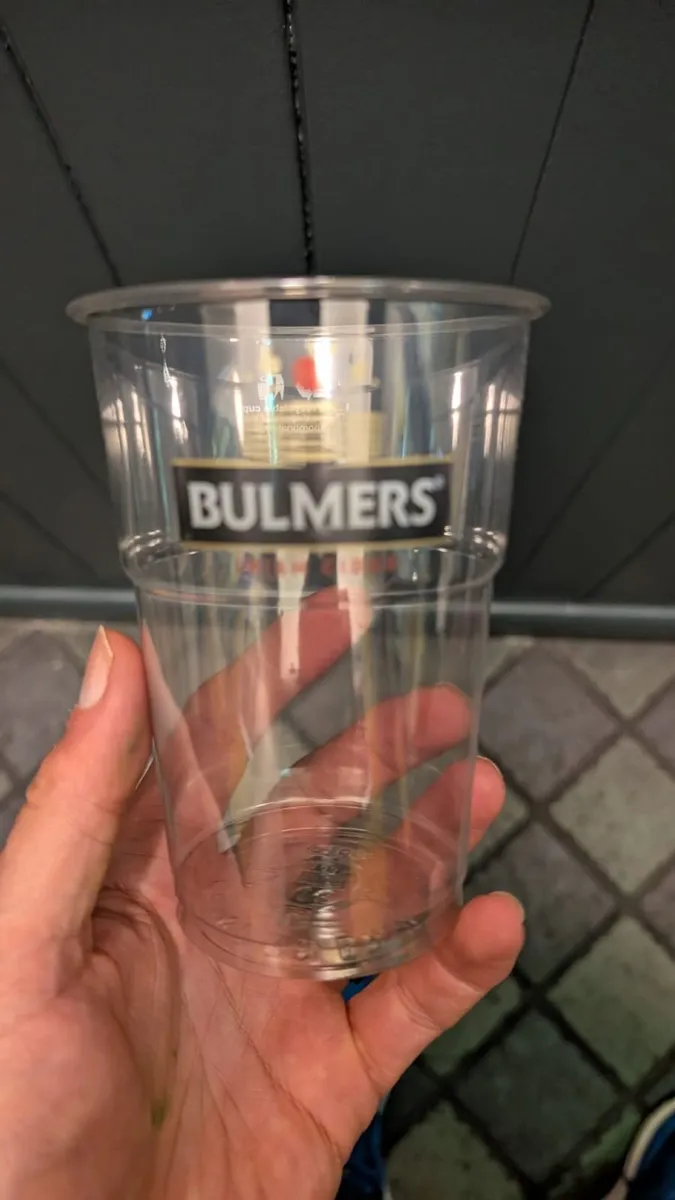 Plastic bulmers pint glasses - Image 1