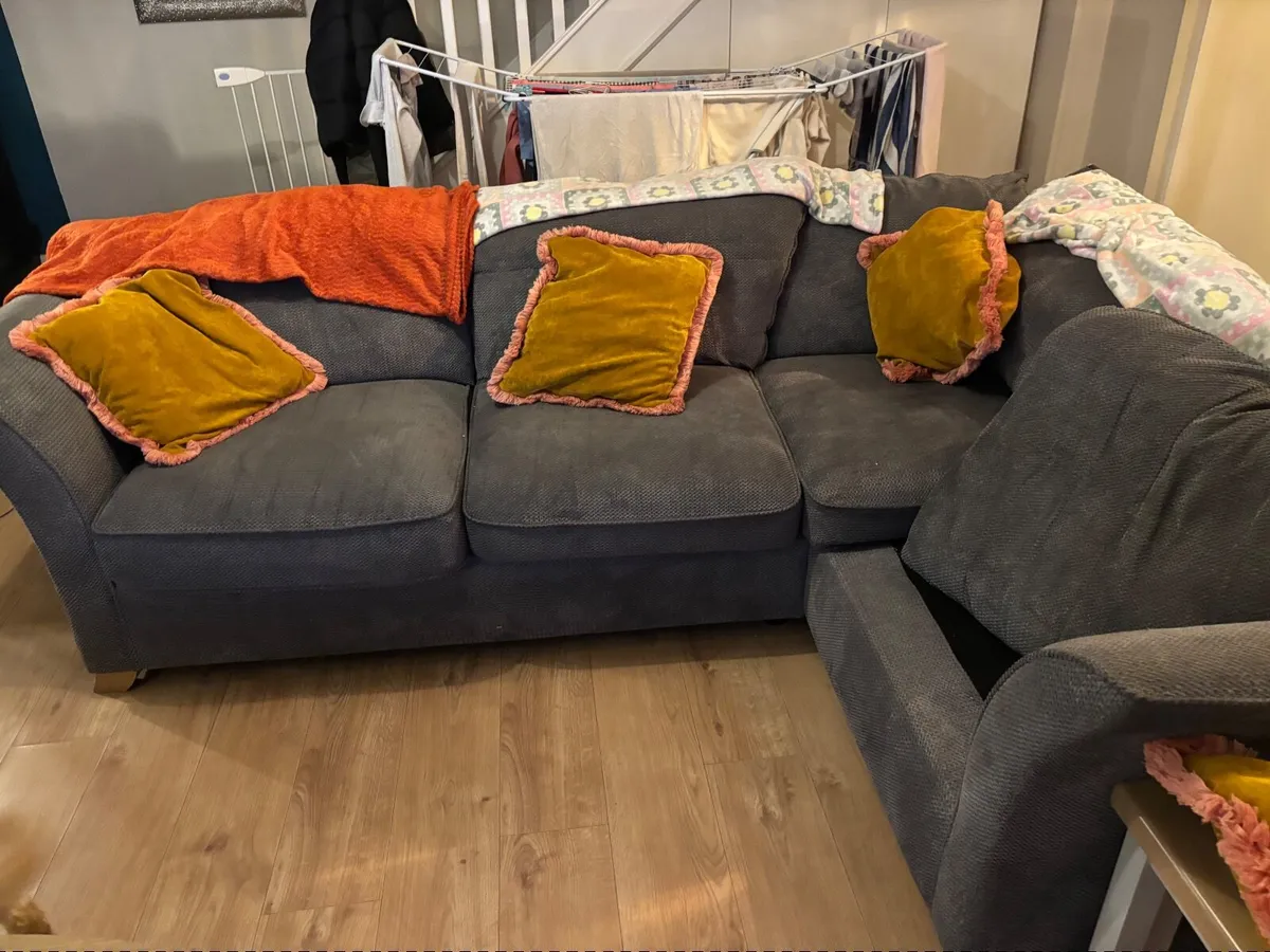 Couch - Image 1