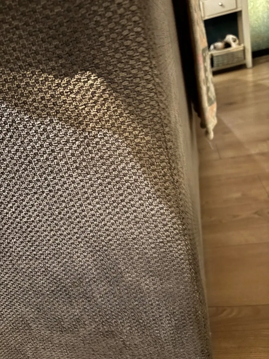 Couch - Image 3