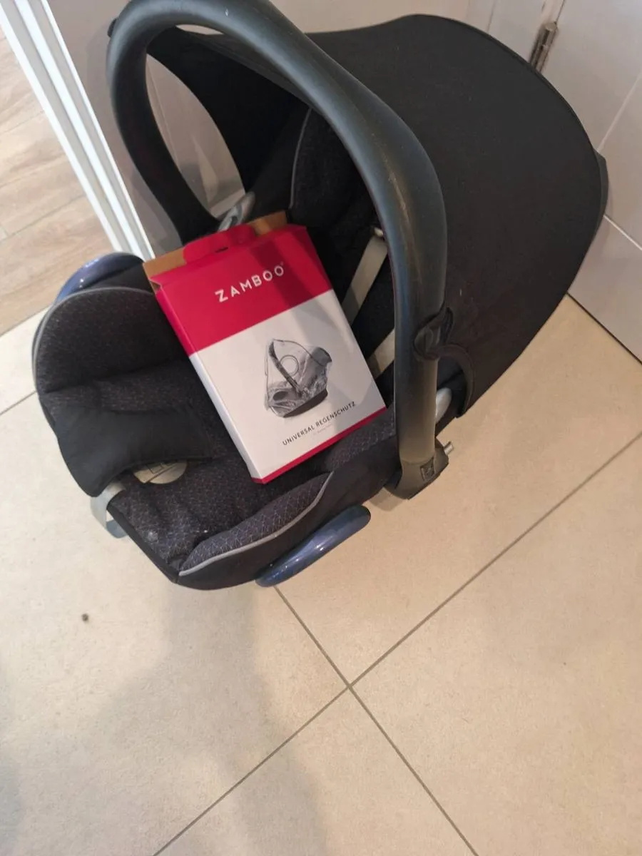 Quinny travel system - Image 3
