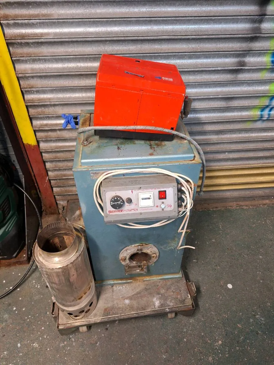 Gerkos oil boiler and Relio burner - Image 1