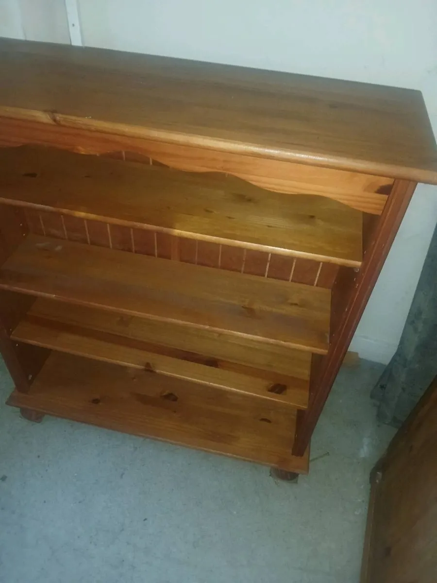 Bookcase - Image 1