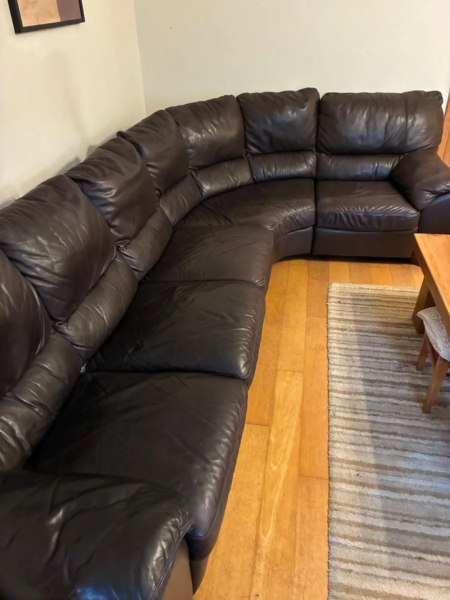Couch Italian leather in excellent condition - Image 2