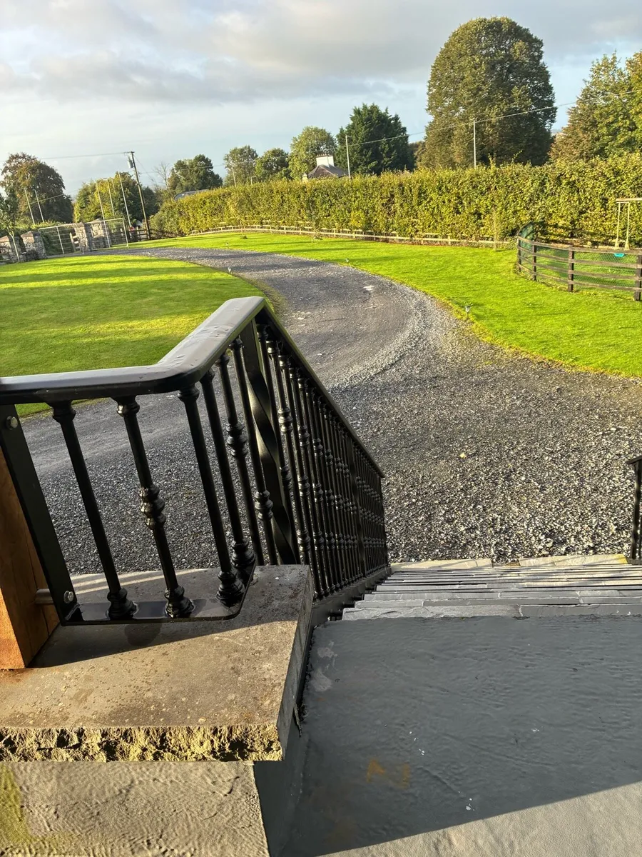 Steel stairs and hand rails - Image 4