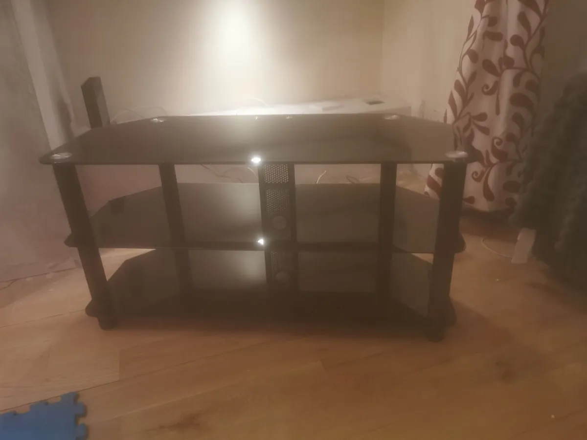 Tv stand - Image 3
