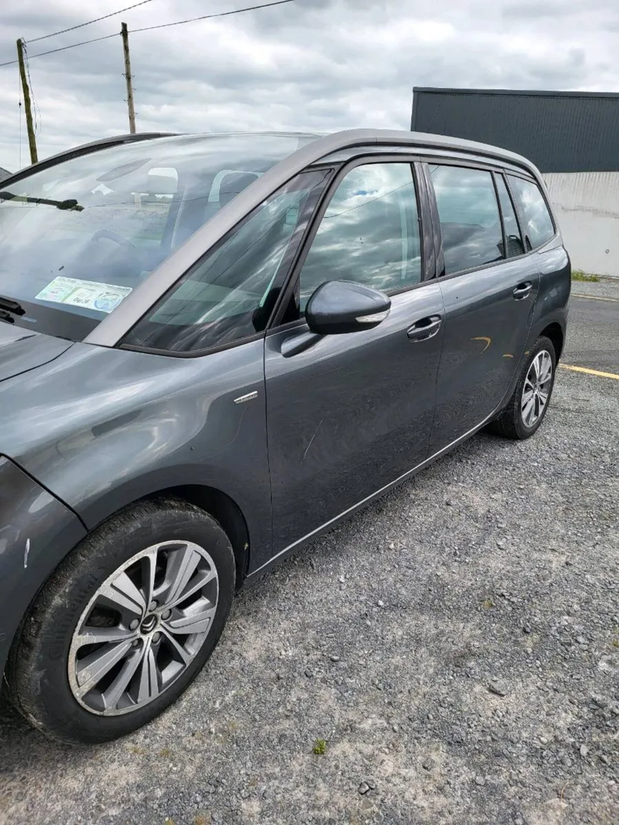 Citroen Picasso  7 seater - Image 2