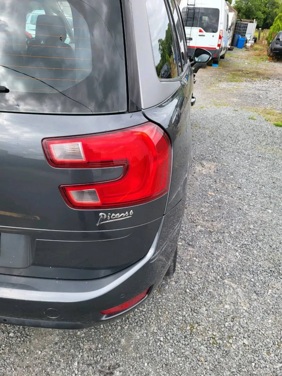 Citroen Picasso  7 seater - Image 4